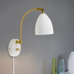 Deluxe vägglampa svart/mässing