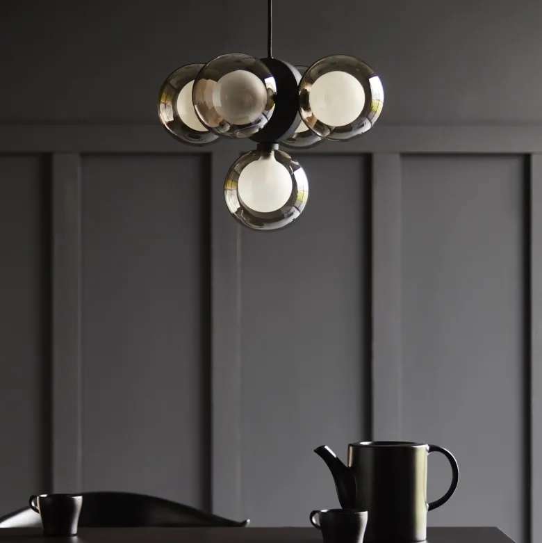 Discus Ø49 taklampa svart