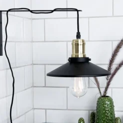 Disc vägglampa svart/borstad mässing