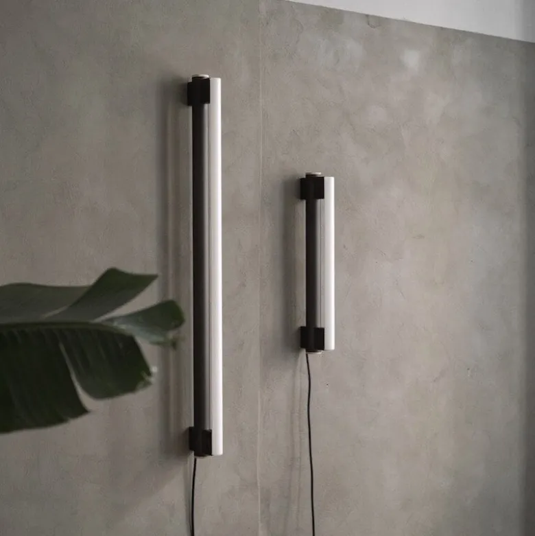Eiffel 500 single vägglampa gun metal