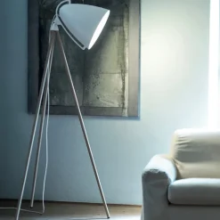 Faro next golvlampa vit/ek