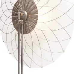 Filigree golvlampa