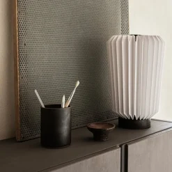 Filippa bordslampa vit/svart