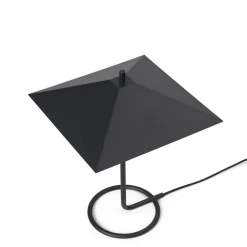 Filo Square bordslampa svart/svart