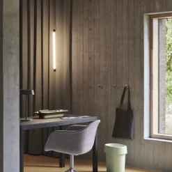 Fine 60 taklampa svart