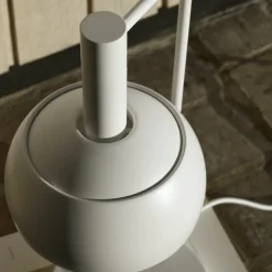FJ Elements 175 bordslampa white