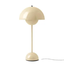 Flowerpot VP3 Bordslampa Ivory