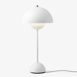 Flowerpot VP3 bordslampa matt white