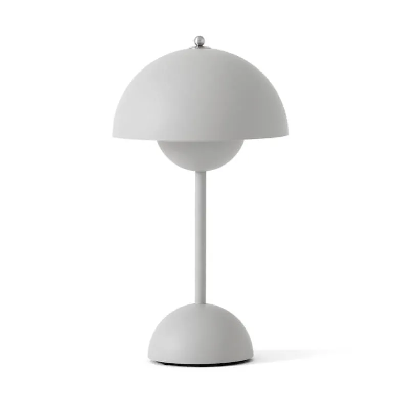 Flowerpot VP9 portabel bordslampa Matt Light Grey