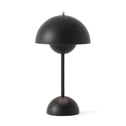 Flowerpot VP9 portabel bordslampa Matt Black