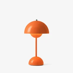 Flowerpot VP9 Portabel bordslampa Zesty Orange