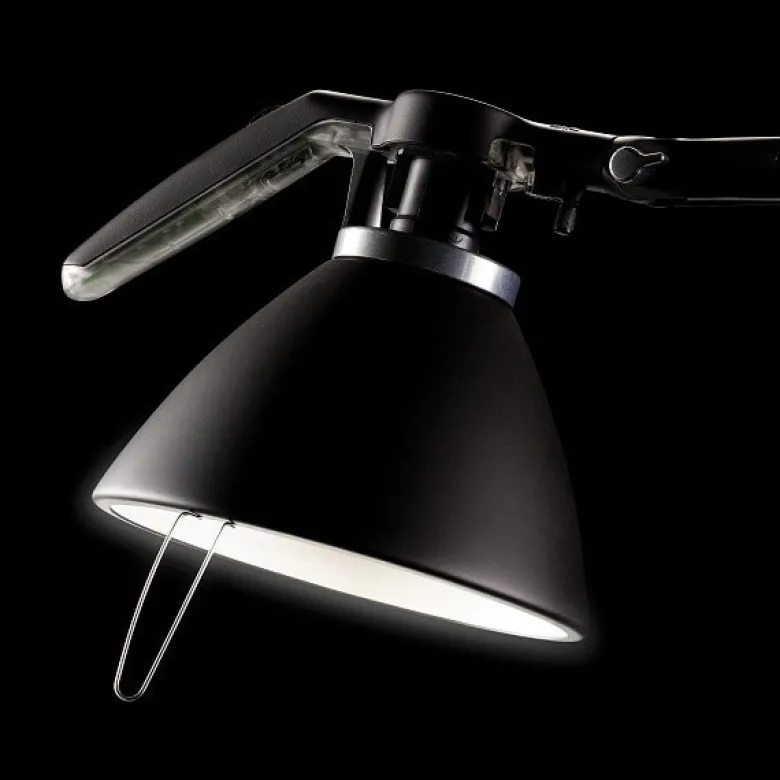 Fortebraccio D33 Vägglampa Svart