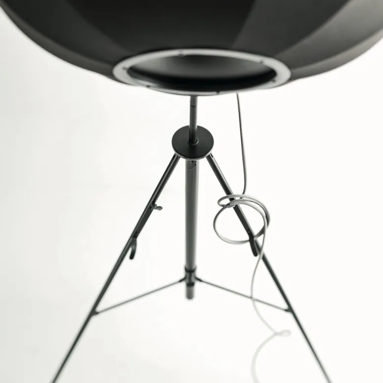 Fortuny petite golvlampa svart