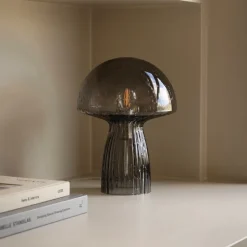 Fungo 22 bordslampa rök