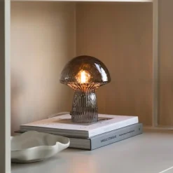 Fungo 16 bordslampa rök
