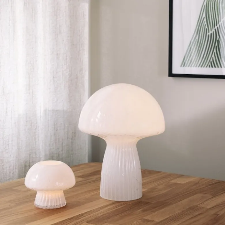 Fungo 22 bordslampa vit