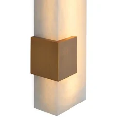 Furore Vägglampa Antik mässing/alabaster