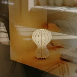 Gatto Piccolo Bordslampa