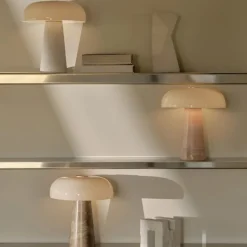 Glossy Mini bordslampa vit