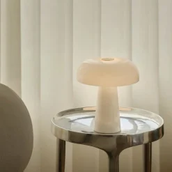 Glossy Mini bordslampa vit