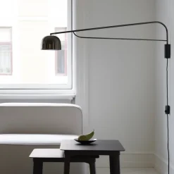 Grant 111cm vägglampa svart