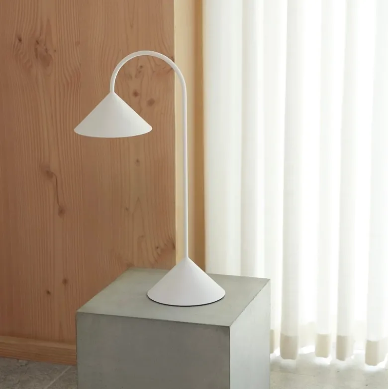 Grasp H47 portabel bordslampa matt white