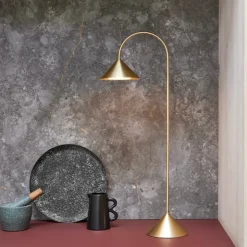 Grasp H72 portabel bordslampa solid brass