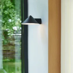 Grasp vägglampa matt black
