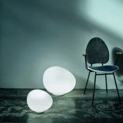 Gregg grande bordslampa vit med dimmer