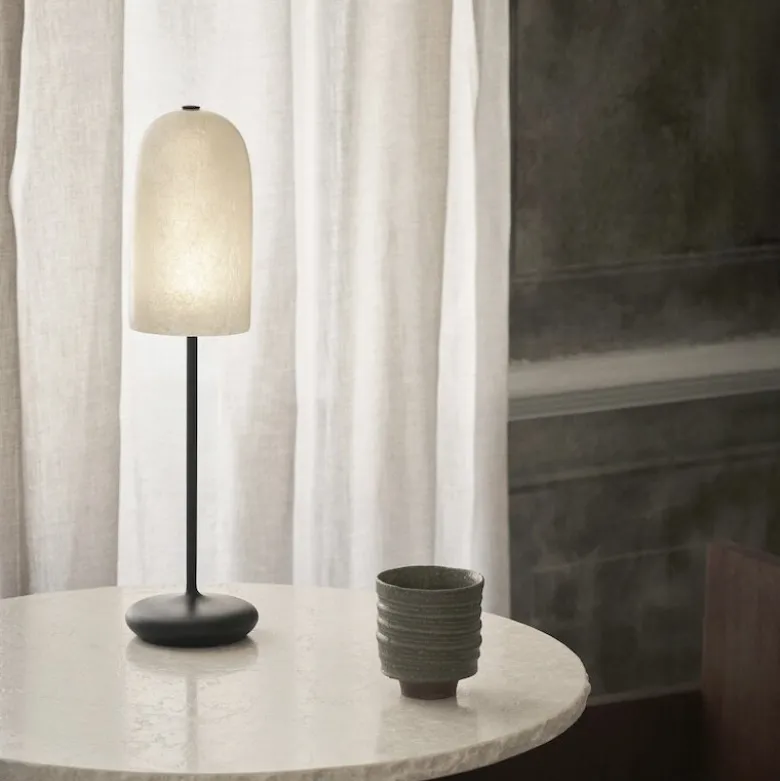 Gry portable bordslampa svart/translucent