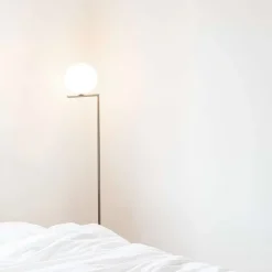 IC Lights F2 golvlampa krom