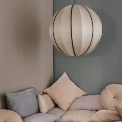 Indochina Round lampskärm kit whit black ribbon