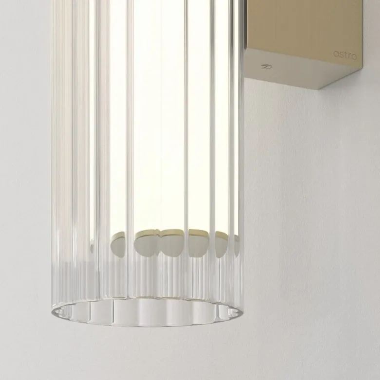 Io 420 vägglampa IP44 matt guld