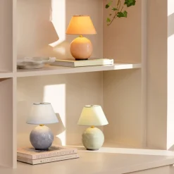 Iris 16 portabel bordslampa duvblå