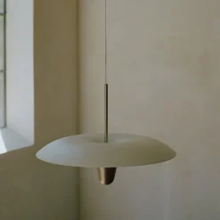 Kantarell Ø55 taklampa nickelpläterad/vit