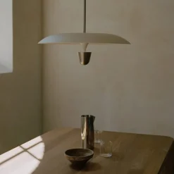 Kantarell Ø55 taklampa nickelpläterad/vit