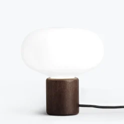 Karl-Johan Bordslampa rökt ek, opalglas