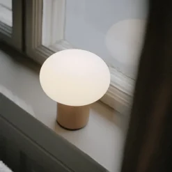 Karl-Johan Portable bordslampa Ochre Yellow