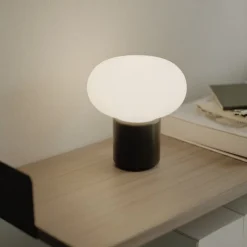 Karl-Johan Portable bordslampa Cold Black