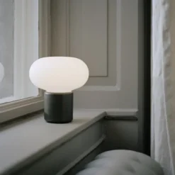 Karl-Johan Portable bordslampa Forest Green