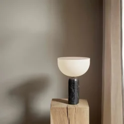 Kizu large bordslampa svart marmor