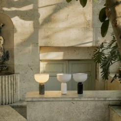 Kizu portable bordslampa White Marble