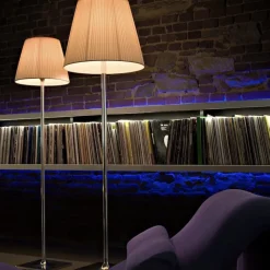 Ktribe F2 golvlampa fabric