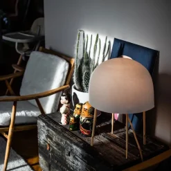Kurage bordslampa vit