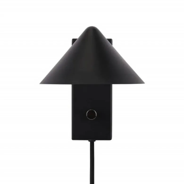 Kuro read vägglampa svart