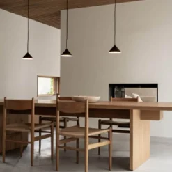 Kuro 17 taklampa svart