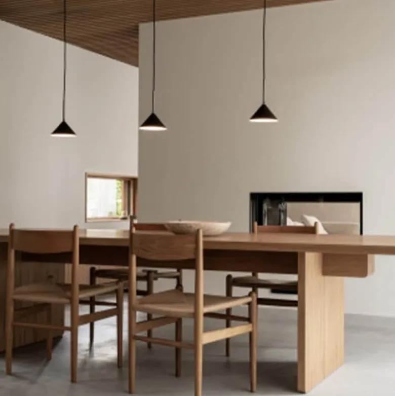 Kuro 17 taklampa svart
