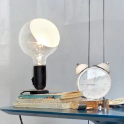 Lampadina bordslampa svart