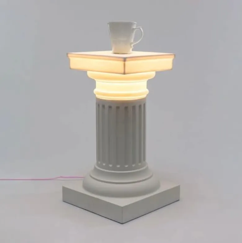 Las Vegas Side Table & Lamp