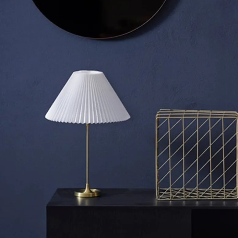 Le Klint 307 bordslampa mässing